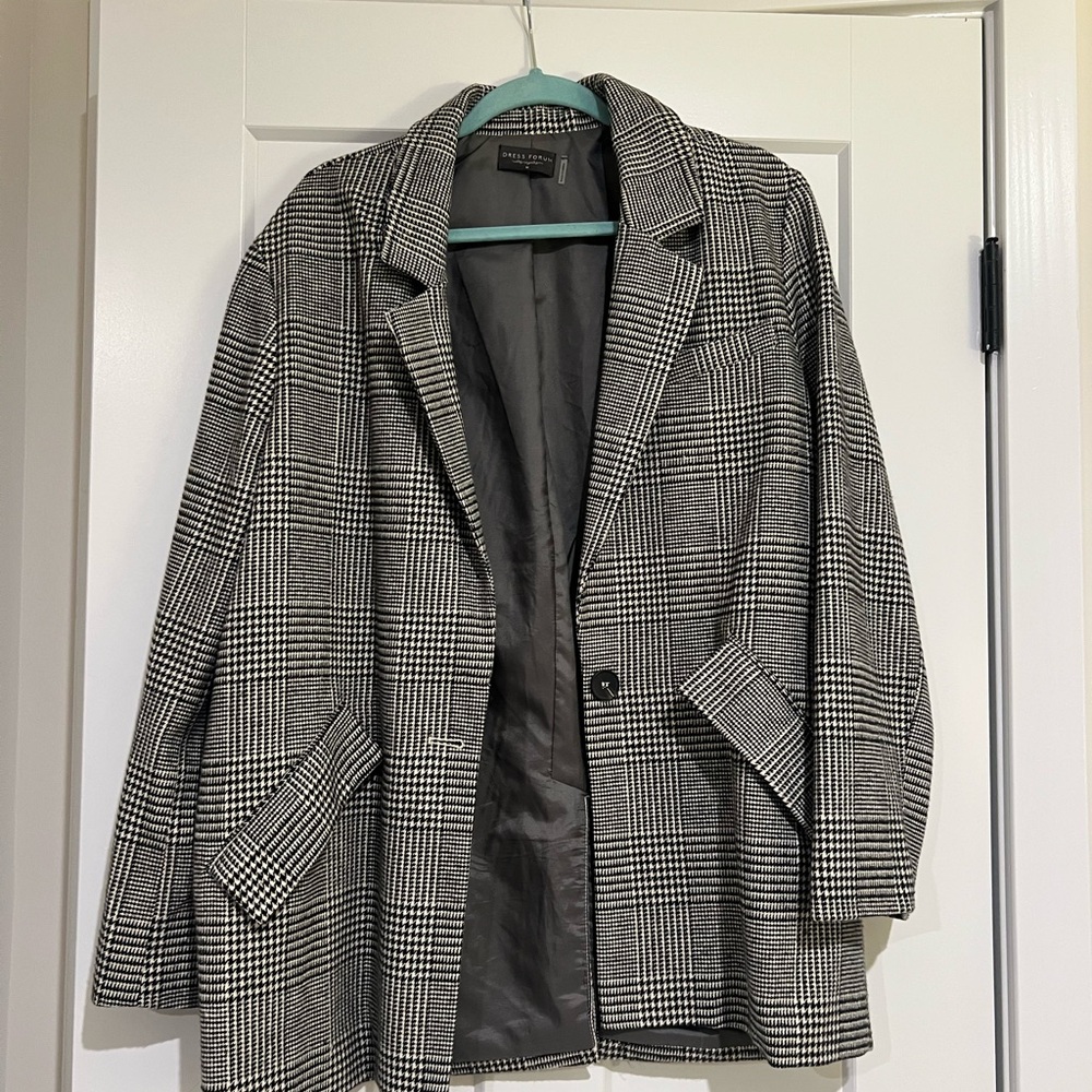 Dress Forum Black and White Checkered Blazer